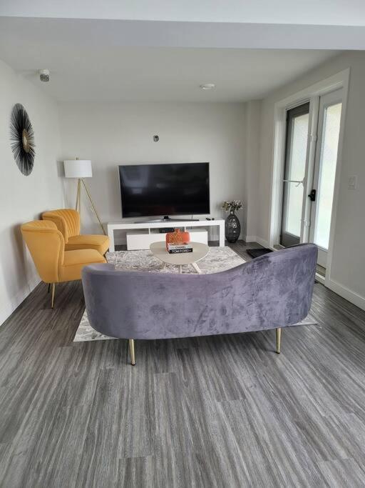 Luxury One Bedroom Winnipeg Exterior foto
