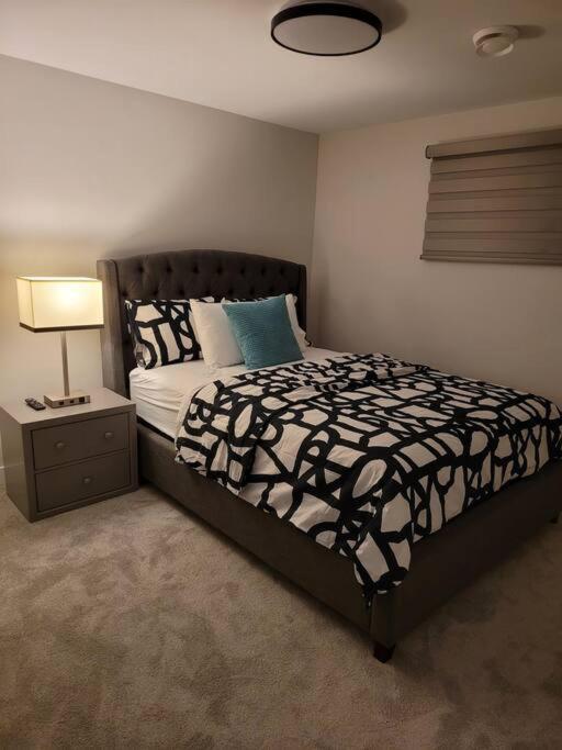 Luxury One Bedroom Winnipeg Exterior foto